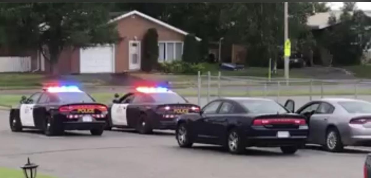 D27FE8DC-5037-4E52-A420-A015F084392D