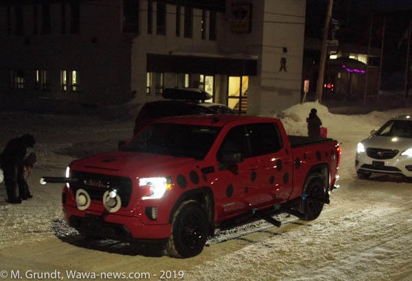 Parade-8343